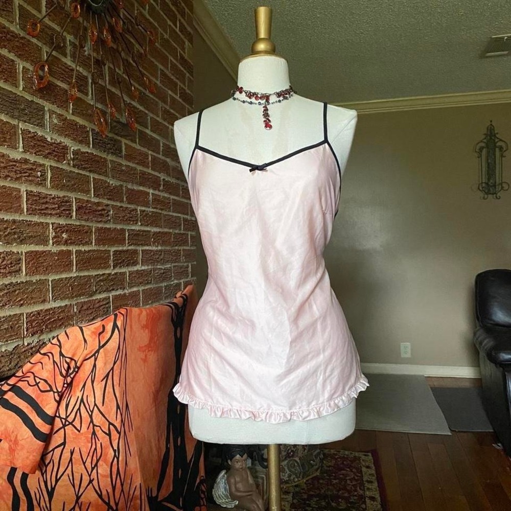 Adore Me Womens Coquette Y2K Pink Black Satin Ruffle Hem Camisole XL Tank Top